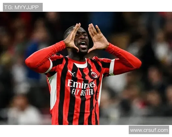 传奇名将！回顾AC米兰五位后卫名宿辉煌生涯